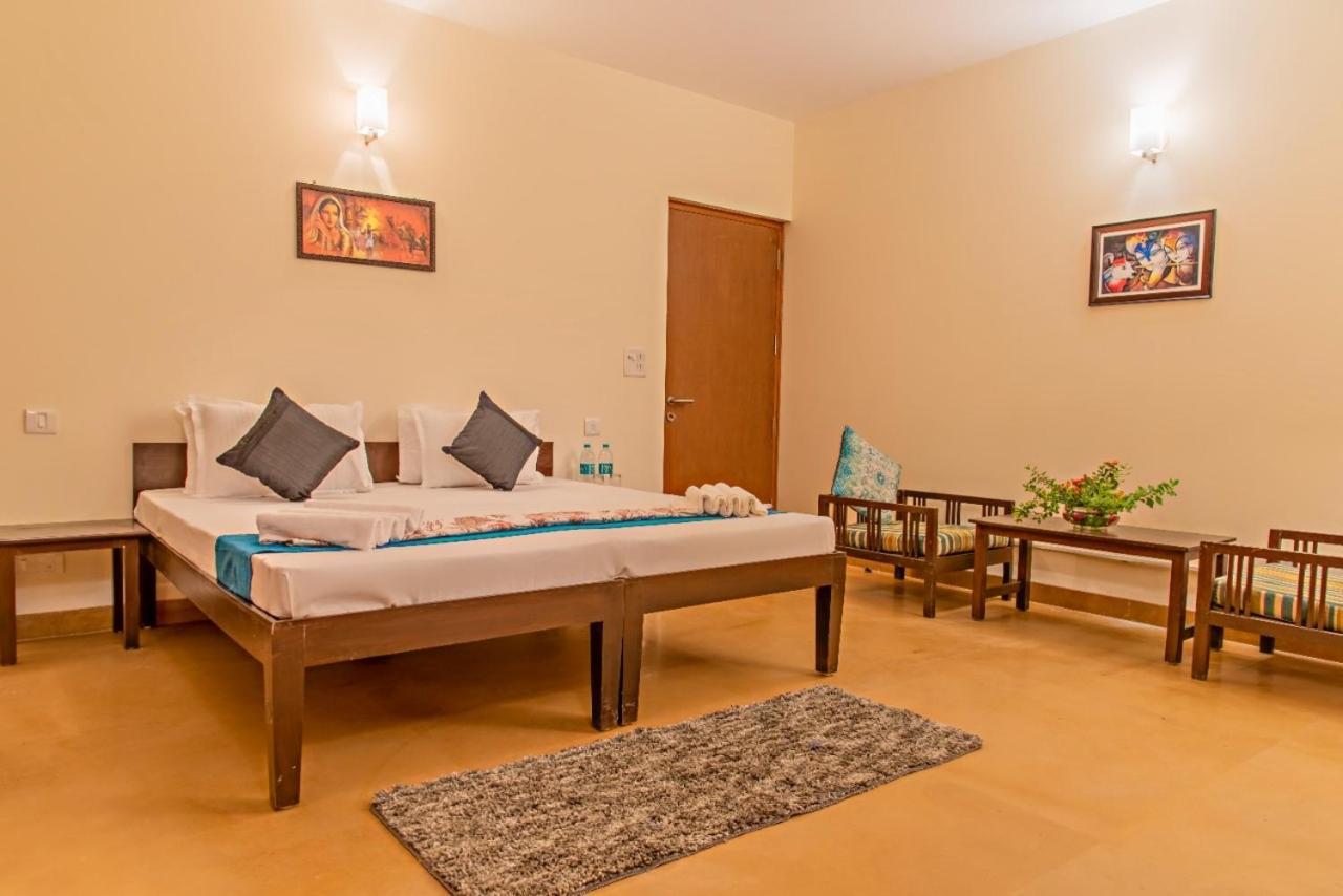 Western Edge Kasauli !Lawn! Bonfire! Peace! Pvt Villa ! מראה חיצוני תמונה